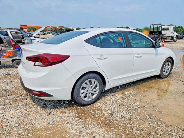 2019 HYUNDAI ELANTRA