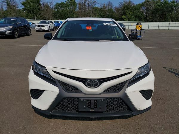 2019 TOYOTA CAMRY