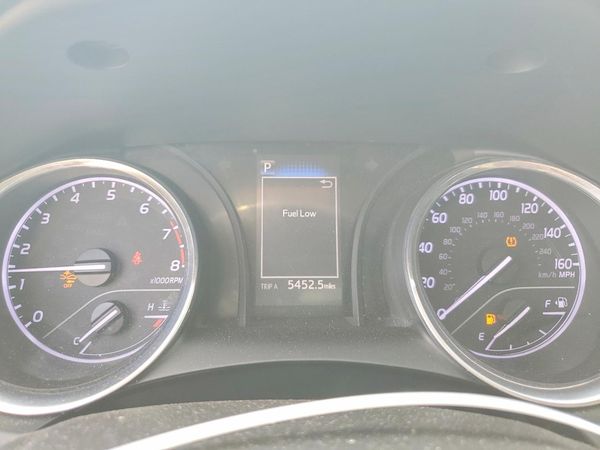2019 TOYOTA CAMRY