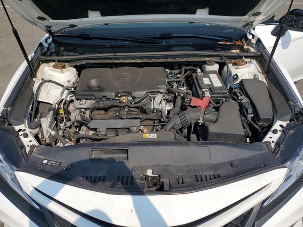 2019 TOYOTA CAMRY