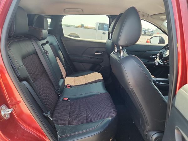 2025 NISSAN KICKS