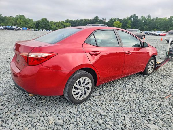 2017 TOYOTA COROLLA