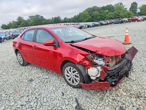 2017 TOYOTA COROLLA