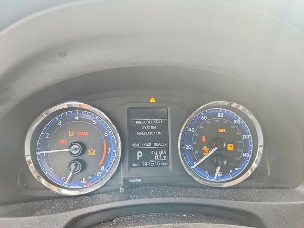 2017 TOYOTA COROLLA