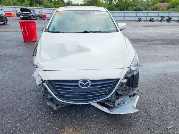 2015 MAZDA 3 Touring/GS