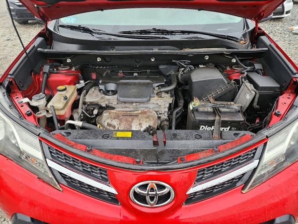 2015 TOYOTA RAV4