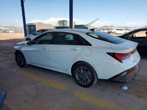 2025 HYUNDAI ELANTRA Blue, SEL Sport — DSRA