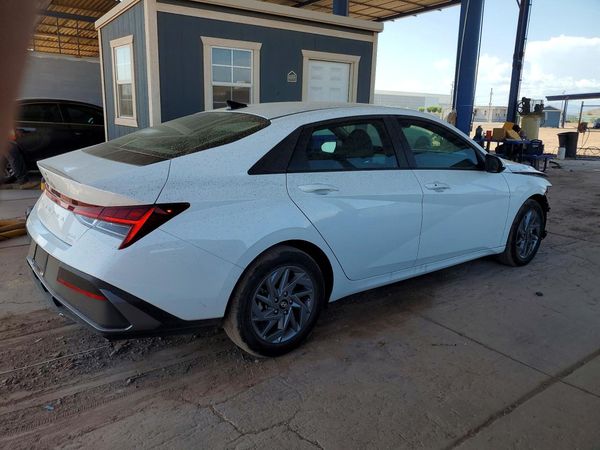 2025 HYUNDAI ELANTRA Blue, SEL Sport — PSRA