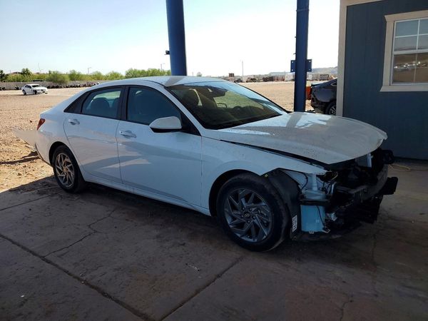 2025 HYUNDAI ELANTRA Blue, SEL Sport — Passenger 3/4