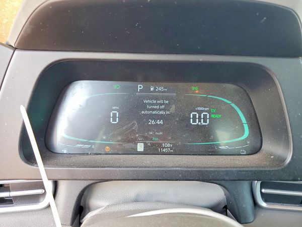 2025 HYUNDAI ELANTRA Blue, SEL Sport — ODOM