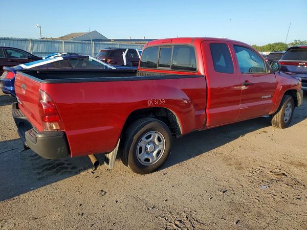 2015 TOYOTA TACOMA