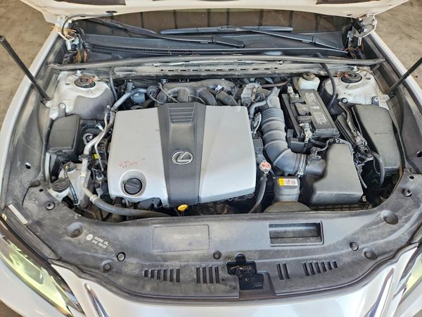 2019 LEXUS ES 350