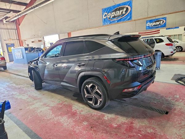2022 HYUNDAI TUCSON