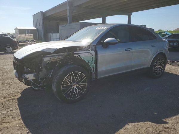 2025 PORSCHE CAYENNE