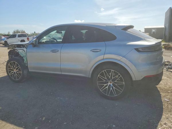 2025 PORSCHE CAYENNE
