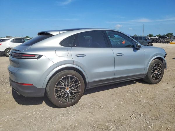 2025 PORSCHE CAYENNE