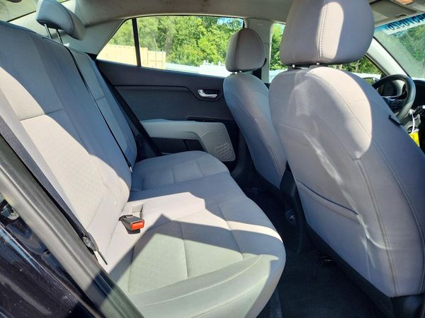 2021 KIA RIO