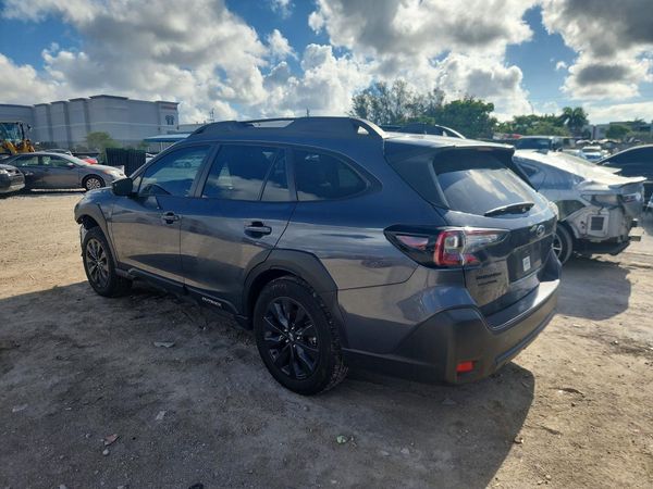 2025 SUBARU OUTBACK