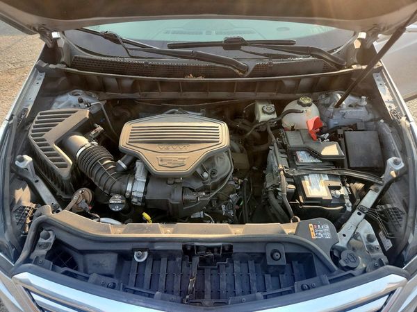 2017 CADILLAC XT5 Luxury