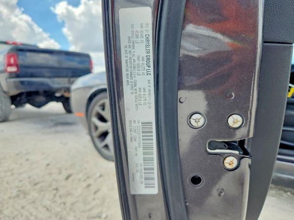 2015 DODGE CHALLENGER