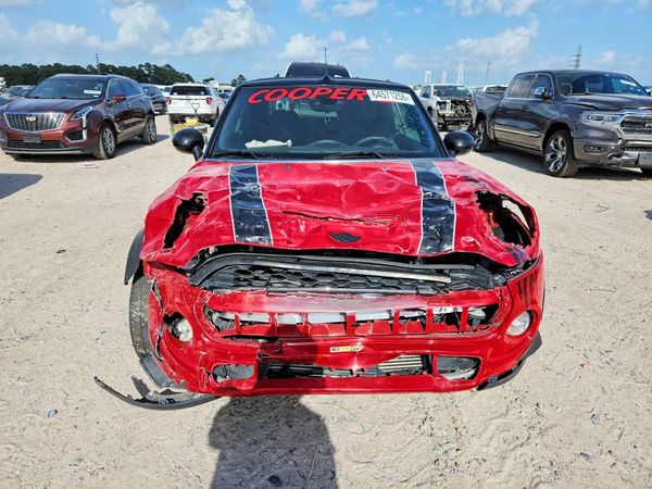 2019 MINI COOPER