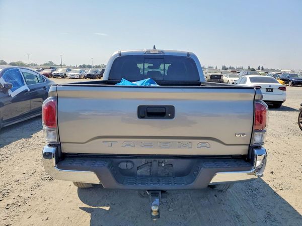 2020 TOYOTA TACOMA SR5