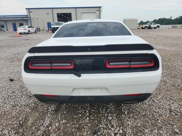 2020 DODGE CHALLENGER SXT