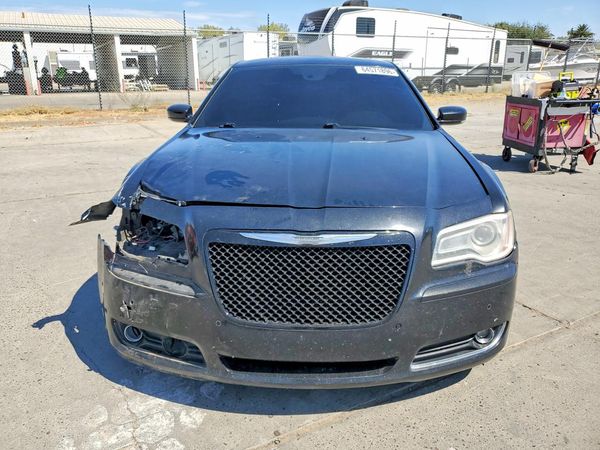 2013 CHRYSLER 300
