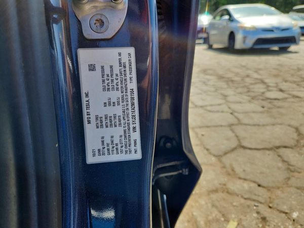 2021 TESLA MODEL 3