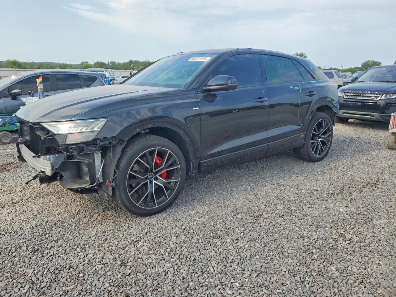 2023 AUDI SQ8