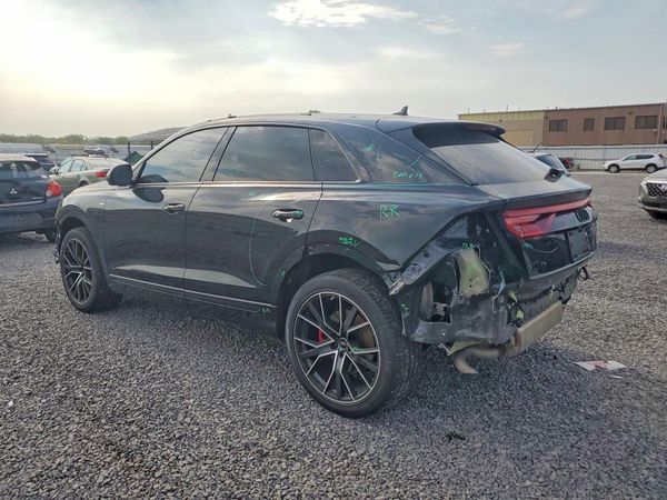 2023 AUDI SQ8