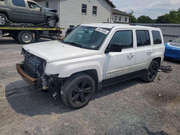 2014 JEEP PATRIOT Latitude