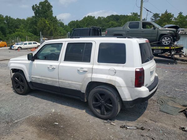 2014 JEEP PATRIOT Latitude