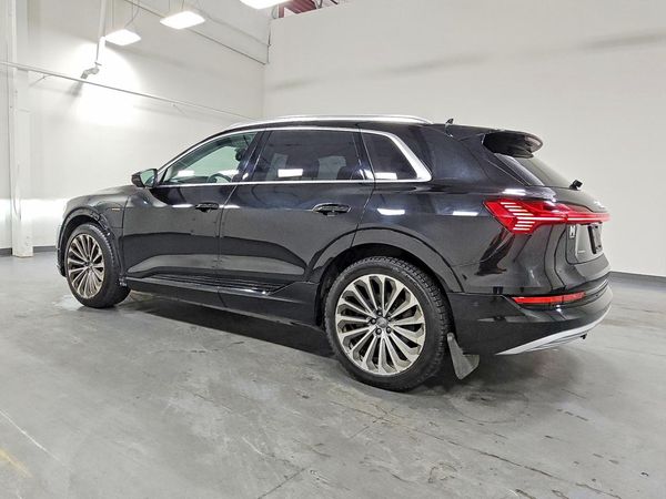 2019 AUDI E-TRON e-tron quattro Prestige