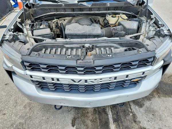 2020 CHEVROLET SILVERADO Custom