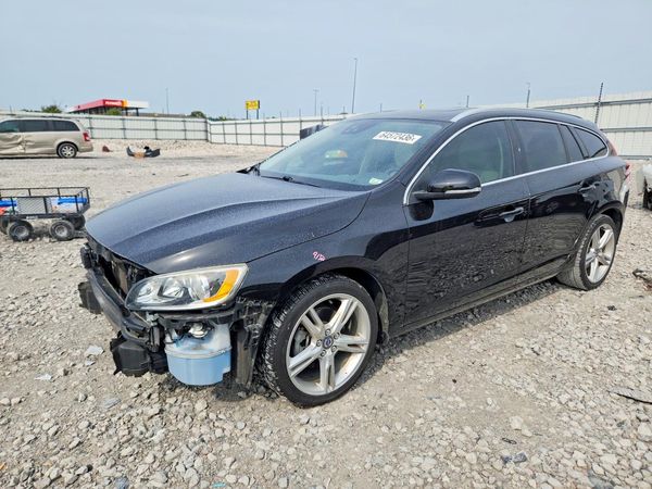 2017 VOLVO V60