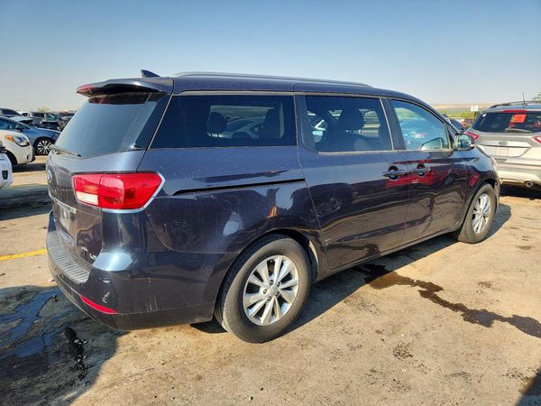 2016 KIA SEDONA LX - Middle-low