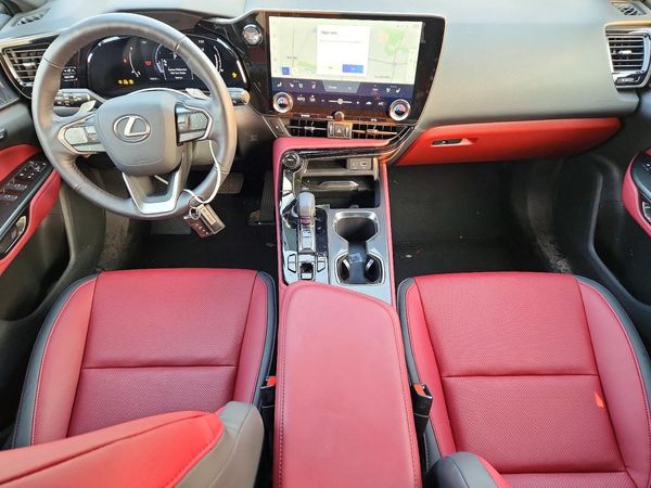 2025 LEXUS NX