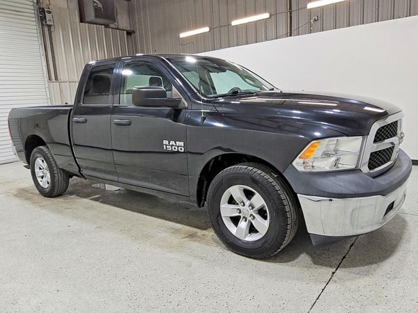 2017 RAM 1500 ST