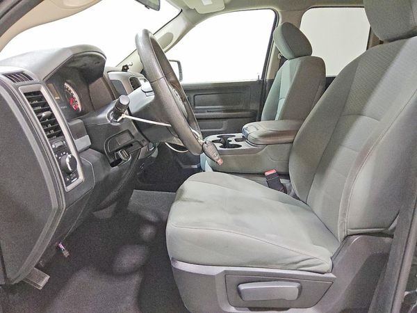 2017 RAM 1500 ST