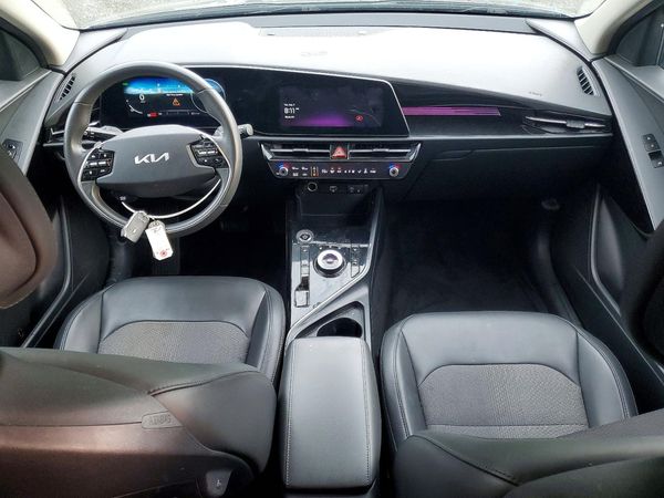 2024 KIA NIRO Wind