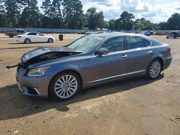 2013 LEXUS LS 460