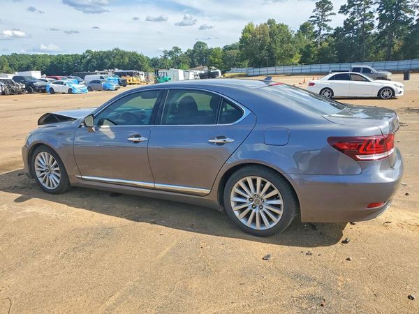 2013 LEXUS LS 460