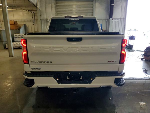 2019 CHEVROLET SILVERADO RST