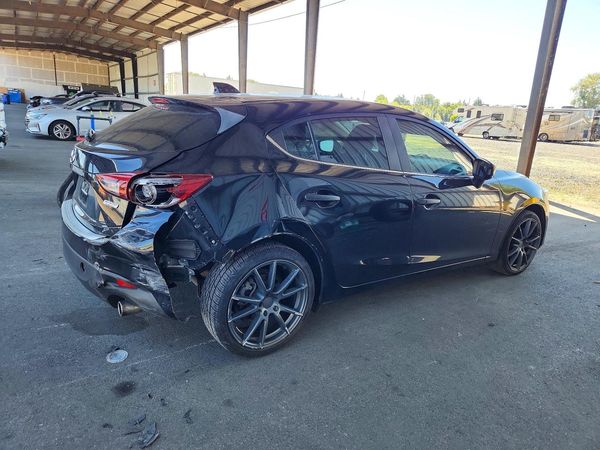 2015 MAZDA 3 Grand Touring/GT