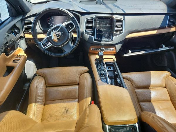 2019 VOLVO XC90 Inscription