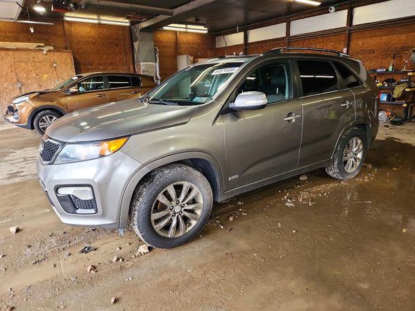 2013 KIA SORENTO SX