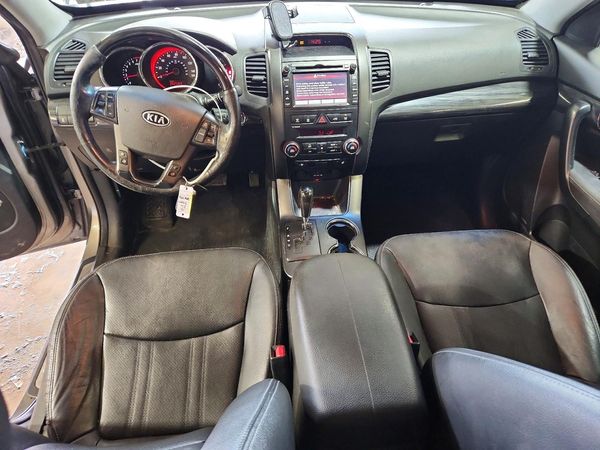 2013 KIA SORENTO SX