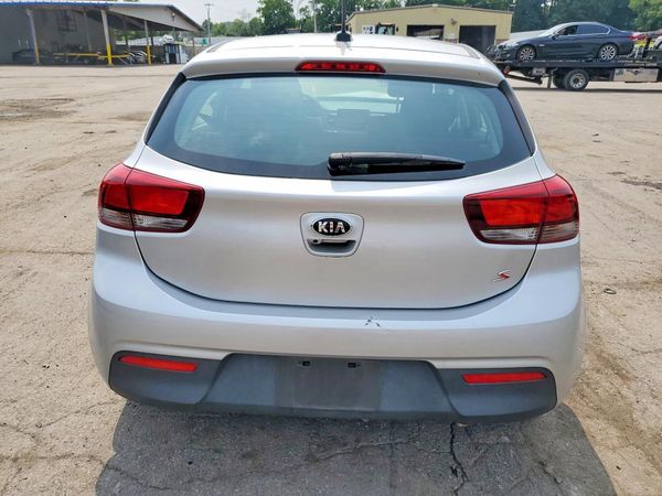2020 KIA RIO 5-DOOR LX, S