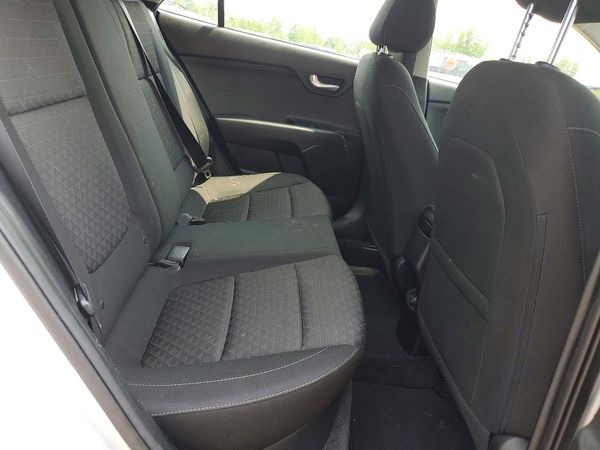 2020 KIA RIO 5-DOOR LX, S